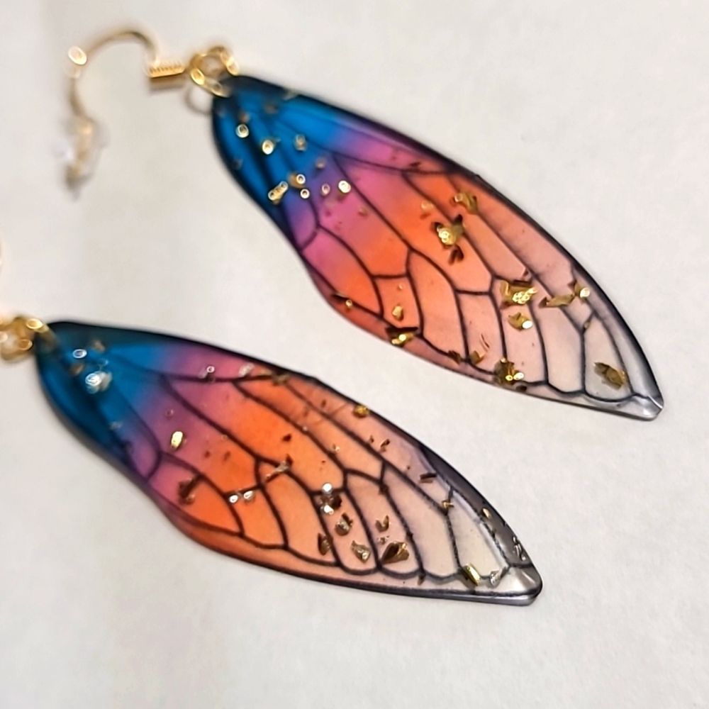 Handmade Dragonfly wing earrings - Picture 3 of 4